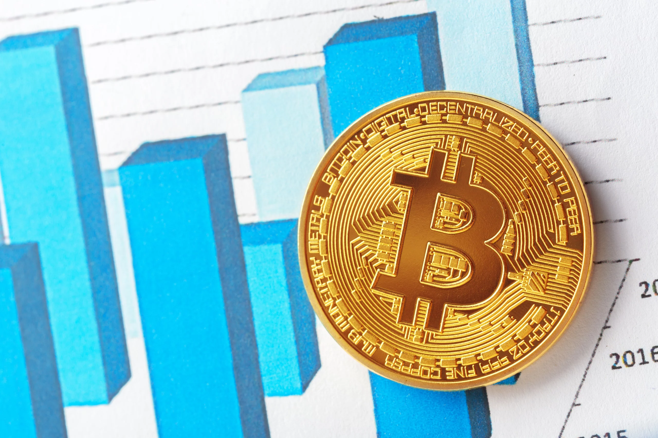Theo các chuyên gia, giá Bitcoin có thể tăng đến 100.000 USD sau ETF